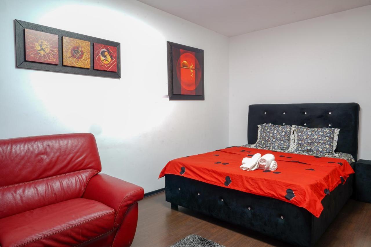Sun Plaza Oasis With Self Check In And Fast Wifi Apartment Bucureşti Exterior foto